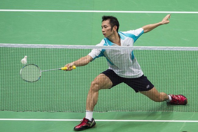 Nguyen Tien Minh, Vietnam's main hope in the men's singles event at the international badminton championships Yonex Sunrise Vietnam Open 2015. (Source: VNA)