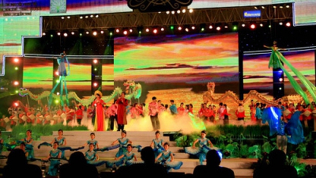 At the opening ceremony (daidoanket.vn)