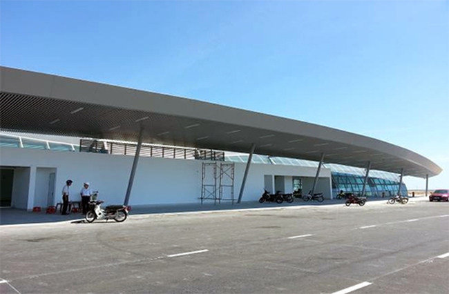 A new air route connecting Ho Chi Minh City and Tuy Hoa City was officially opened