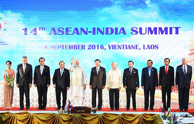14th ASEAN-India Summit, Vientiane, Laos, September 8, 2016 - Photo: VGP/Quang Hieu