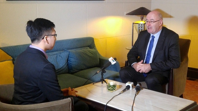 EU Commissioner for Agriculture and Rural Development Phil Hogan during an interview with Vietnamese press agencies in Hanoi on November 3. (Credit: Nghiem Trung/NDO)