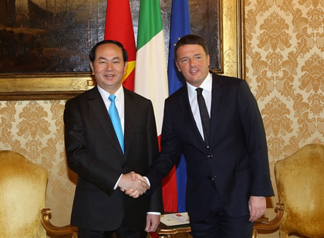 State President Tran Dai Quang met with Italian Prime Minister Matteo Renzi (Photo: TTXVN)