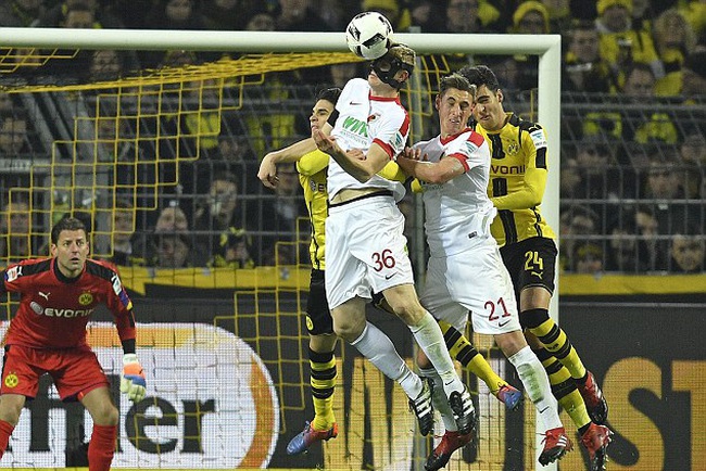 Vòng 16 Bundesliga Hòa Chật Vật Augsburg Dortmund Khó đuổi Kịp Bayern Vtvvn 