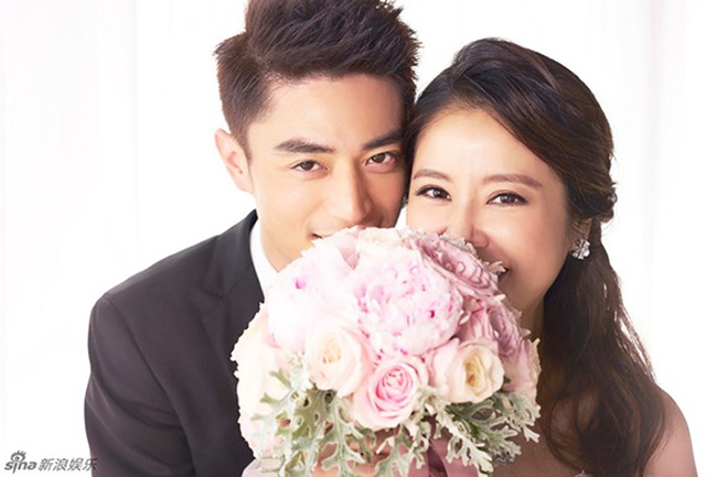 Hãy chiêm ngưỡng bộ ảnh cưới của nữ diễn viên Lâm Tâm Như với sự xuất hiện nổi bật và quyến rũ của cô dâu. Bộ ảnh đẹp mắt này chắc chắn sẽ lưu giữ những kỷ niệm vô cùng đáng nhớ cho cặp đôi.