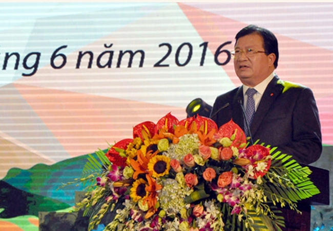 Deputy Prime Minister Trinh Dinh Dung addressing the event (Source: TNMT)