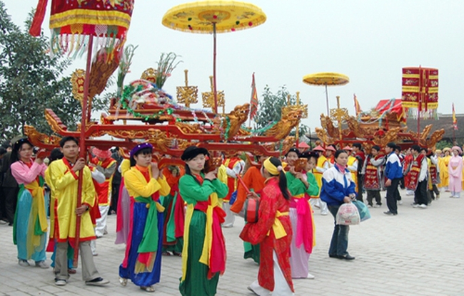 Au Co Temple Festival (Photo: Hanoi Times)