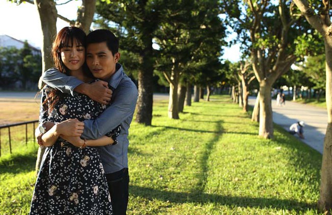 Love across oceans: A scene in Dưới Bầu Trời Xa Cách, a TV film featuring the life of a Vietnamese and Japanese couple, co-produced by Việt Nam Television and Ryukyu Asahi Broadcasting. It will air in Japan early next month. (Photo from Vietnam Television)