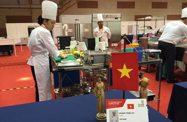 A Vietnamese contestant at the 11th ASEAN Skills Competition