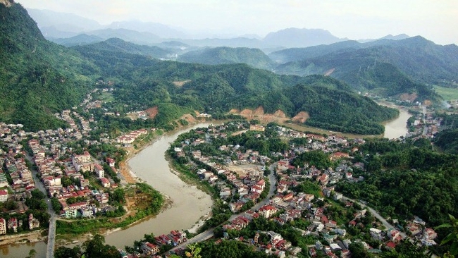 A birds-eye view of Ha Giang city. The ADB has selected Ha Giang, Vinh Yen and Hue as demonstration cities for its US$223.87 million Secondary Green Cities Development Project, aimed at promoting the development of secondary cities in Vietnam.