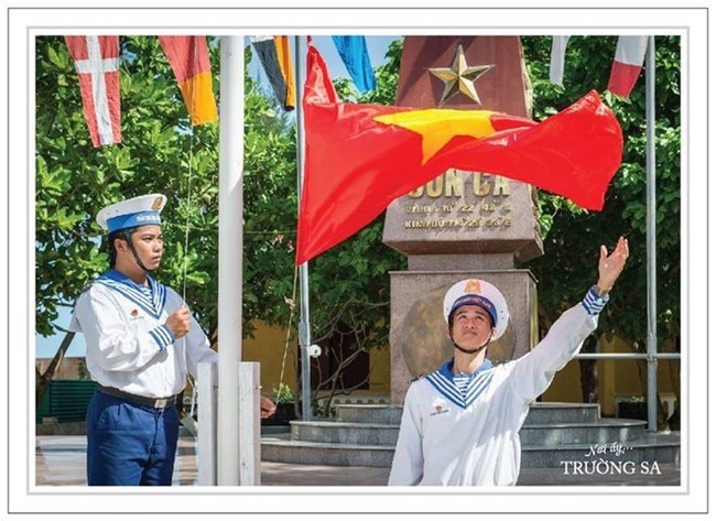 A photo of navy soldiers will be printed on a postcard to be released soon. (Photo courtesy of Vietnam Post)