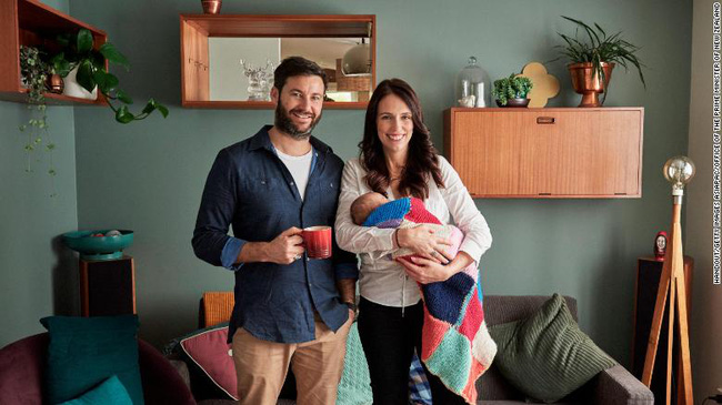 Ardern and Gayford pose for a family photo with Neve at their home in Auckland. (Photo: CNN)