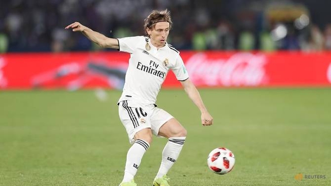 Luka Modric in action during the IFA Club World Cup UAE 2018 final match between Real Madrid CF 4-1 Al-Ain FC at the Zayed Sports City Stadium in Abu Dhabi, UAE. (Reuters)