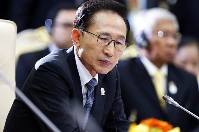 Cựu Tổng thống Hàn Quốc Lee Myung-bak chính thức bị truy tố 