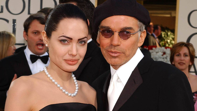 Ảnh xưa cũ của Angelina Jolie gây sốt trở lại  2sao