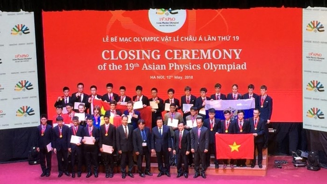 At the closing ceremony (Photo: thanhnien.vn)
