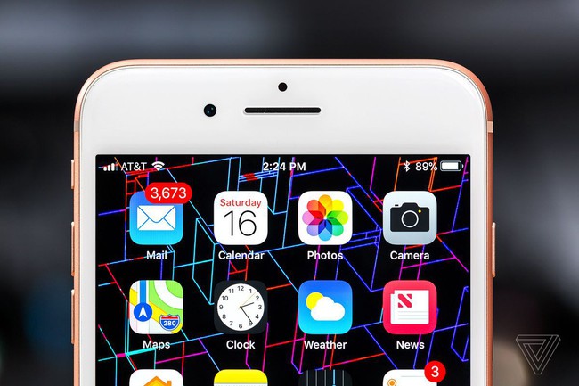 iOS 12 mang lại tốc độ tải nhanh hơn cho iPhone và iPad của bạn. Điều này giúp bạn có thể tải xuống các ứng dụng và tập tin nhanh chóng hơn bao giờ hết. Khám phá iOS 12 trên iPhone hoặc iPad của bạn ngay bây giờ và xem hình ảnh liên quan để biết thêm chi tiết!