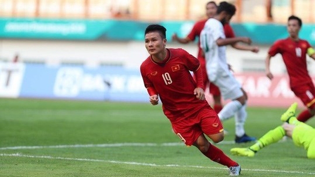 Fox Sports Asia gives praise to “golden boy” Nguyen Quang Hai, who opened the score for Vietnam (Photo: VNA)