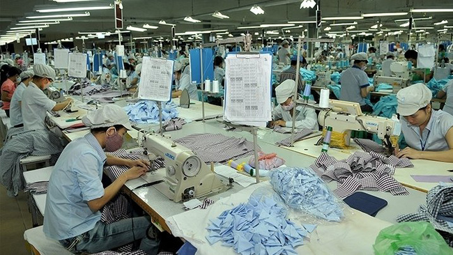 A garment factory in Quang Binh province. (Photo: Nguyen Dang)