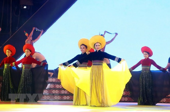A dance performance at the festival (Source: VNA)