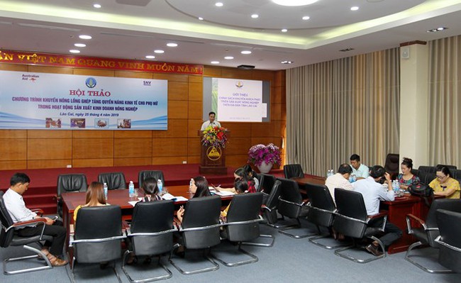 The seminar seeks measures to promote economic empowerment for rural women. (Photo: VNA)