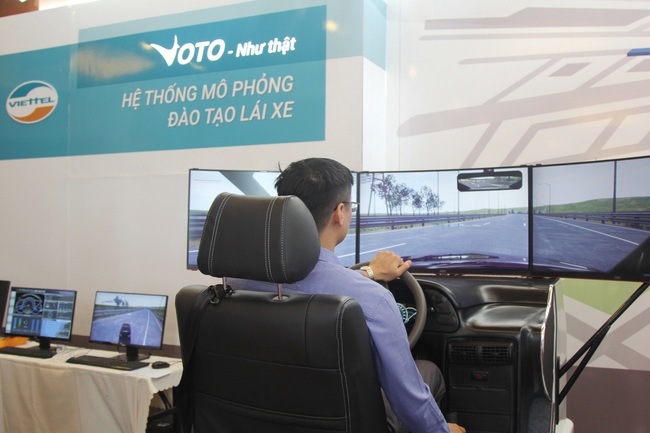 Mô hình cabin tập lái Sẽ áp dụng mô hình cabin tập lái trong đào tạo lái xe   VTVVN
