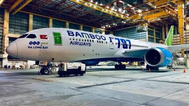Bamboo Airways takes delivery of a Boeing 787-9 Dreamliner, its first wide-body aircraft, at Noi Bai International Airport on December 22.