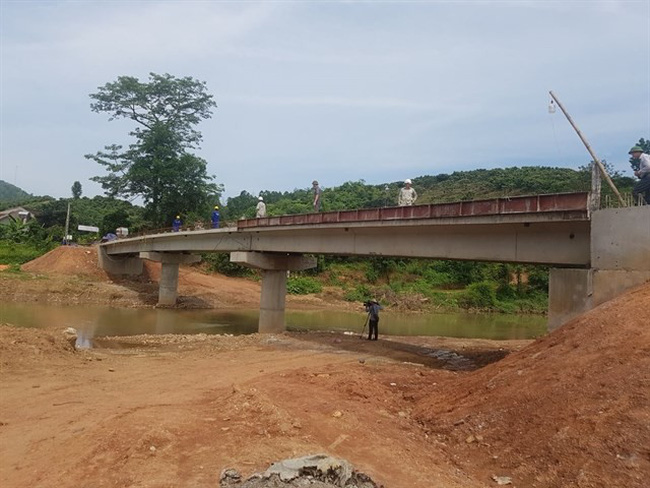 Cham Khon bridge in Cam Son commune, Luc Ngan district, Bac Giang province. (Photo: VNA)
