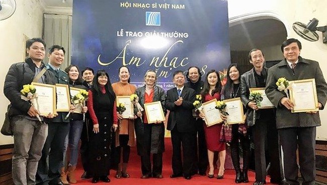 The award ceremony of the Vietnamese Musician Association. (Photo: SGGP)