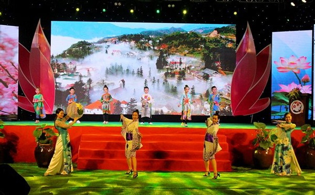 Many unique cultural pieces of Vietnam and Japan are performed during the festival