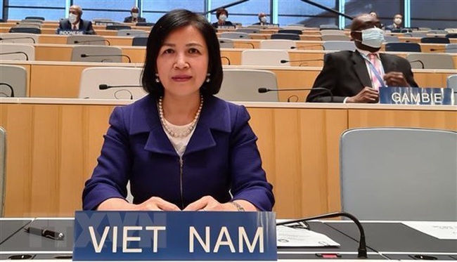 Ambassador Le Thi Tuyet Mai, Head of the Vietnamese Mission in Geneva. (Photo: VNA)