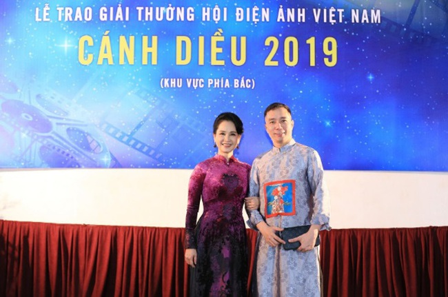 NSND Lan Hương diện áo dài quảng bá di sản Việt Nam | VTV.VN