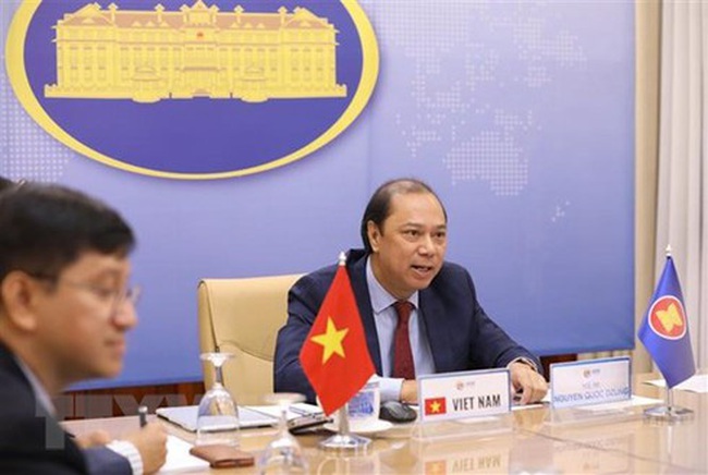 Deputy Foreign Minister Nguyen Quoc Dung speaks at the event (Photo: VNA)