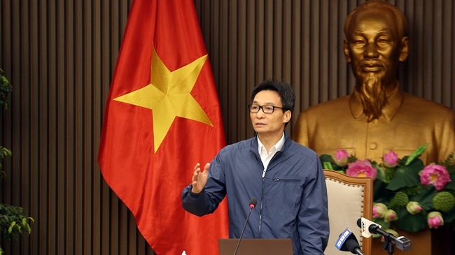 Deputy Prime Minister Vu Duc Dam speaking at the meeting (Photo: VGP)