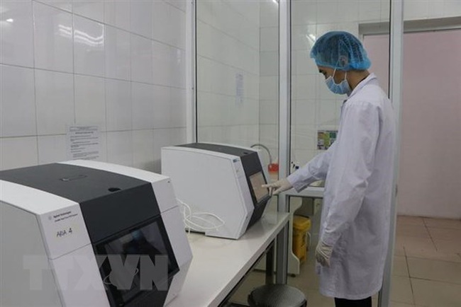 Real Time PCR device is sent to Hai Duong province to support COVID-19 testing (Photo: VNA)