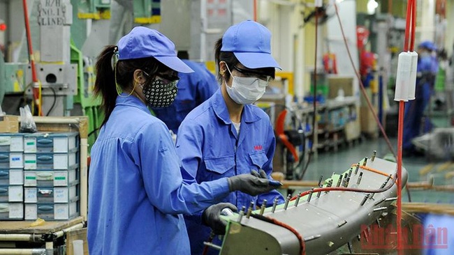 The production at Mitsubishi Heavy Industries Vietnam in Bac Thang Long Industrial Park, Hanoi. (Photo: NDO)