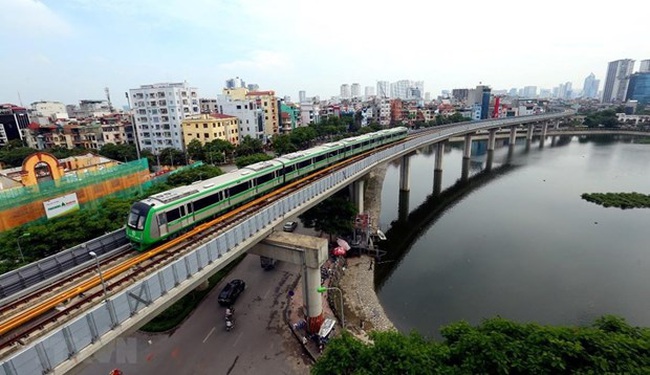 Hanoi is fully prepared for the conditional takeover of the Cat Linh-Ha Dong metro line . (Photo: VNA)