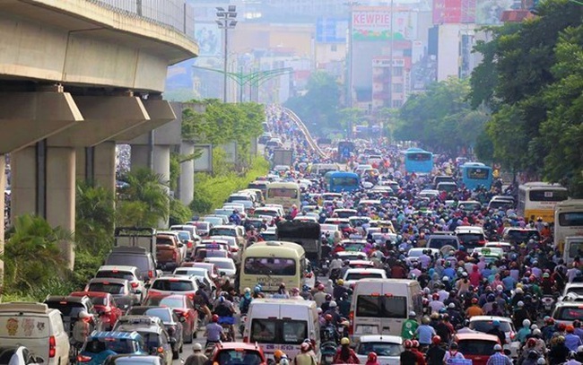 Traffic in Hanoi (Photo: VNA)