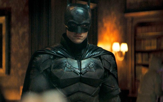 Hướng dẫn làm mũ giáp Batman chất lừ như trong phim từ bìa các tông