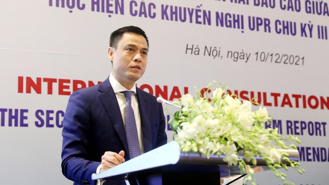 Deputy Minister of Foreign Affairs Dang Hoang Giang speaking at the workshop. (Photo: vtv.vn)