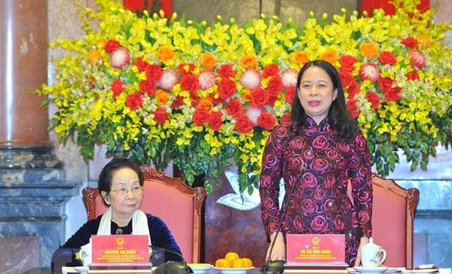 Vice President Vo Thi Anh Xuan speaks at the meeting. (Photo: VNA)
