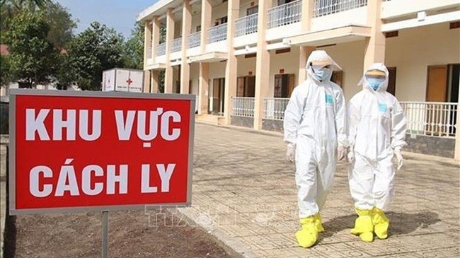 Staff at a concentrated quarantine site in Vietnam (Photo: VNA)