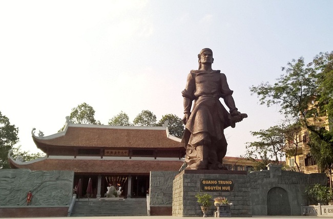 The monument of King Quang Trung at the Dong Da Mound in Hanoi.