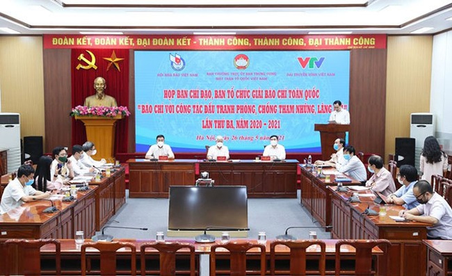 General view of the meeting. (Photo: Hanoimoi)