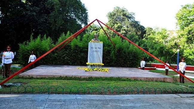 The statue of President Ho Chi Minh at the Peace Park in Havana (Photo: VNA)