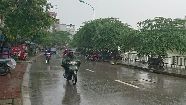 Moderate and heavy rains and thunderstorms are expected to hit the capital city of Hanoi from the evening of June 6. (Image for illustration. Photo: VOV)
