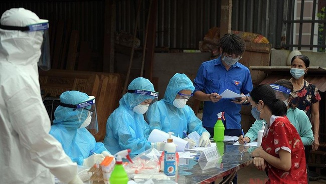 The number of Covid-19 infections in Vietnam has risen to 15,740.