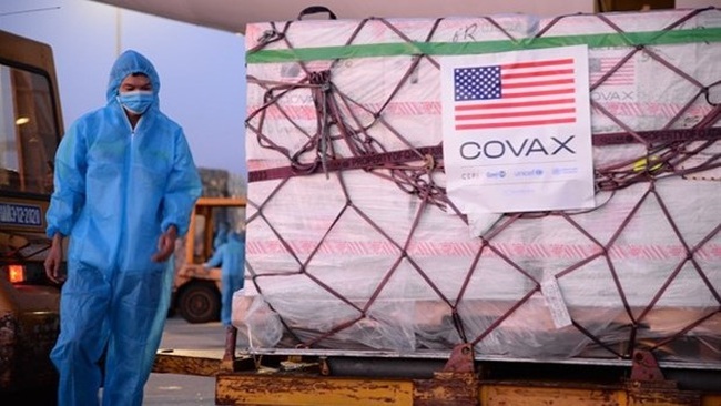 More than 2 million doses of COVID-19 Moderna vaccine supplied by the US Government through the COVAX Facility arrive in Vietnam (Source: UNICEF)