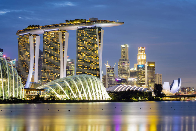 Singapore là một trong những quốc gia tiên tiến nhất trong việc sử dụng tiền điện tử. Để hiểu rõ hơn về giấy phép tiền điện tử Singapore và các ứng dụng tiền điện tử được sử dụng tại đây, bạn hãy xem hình ảnh liên quan ngay thôi!