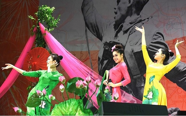 An art performance by the Vietnamese team at the 2020 International Army Games. (Photo: qdnd.vn)