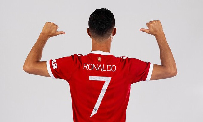 Cristiano Ronaldo sẽ mặc áo số 7 ở Manchester United | VTV.VN